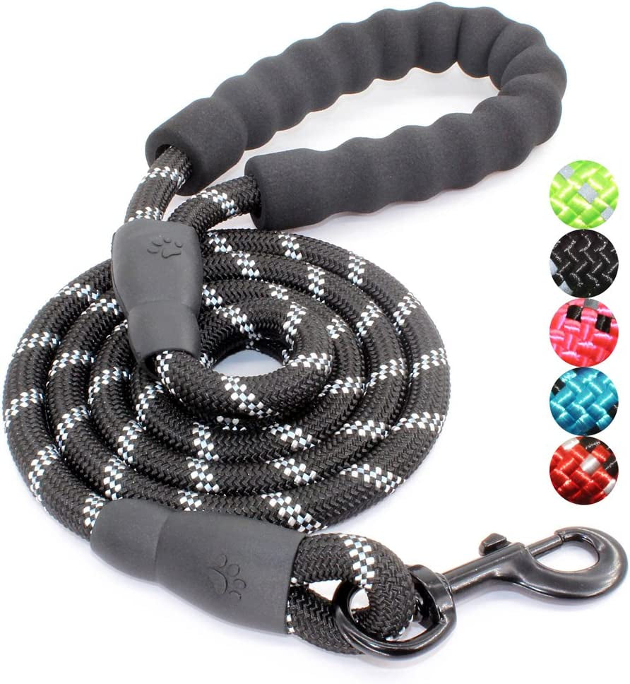 "Leash Your Inner Canine Comedian: The 2/4/5/6 FT Dog Leash with a Cozy Handle for Pooches of All Sizes (5FT-1/2'', Fashionably Black)"